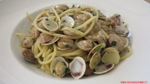 Spaghetti alle vongole, Crudo, Stella adriatica, Marche