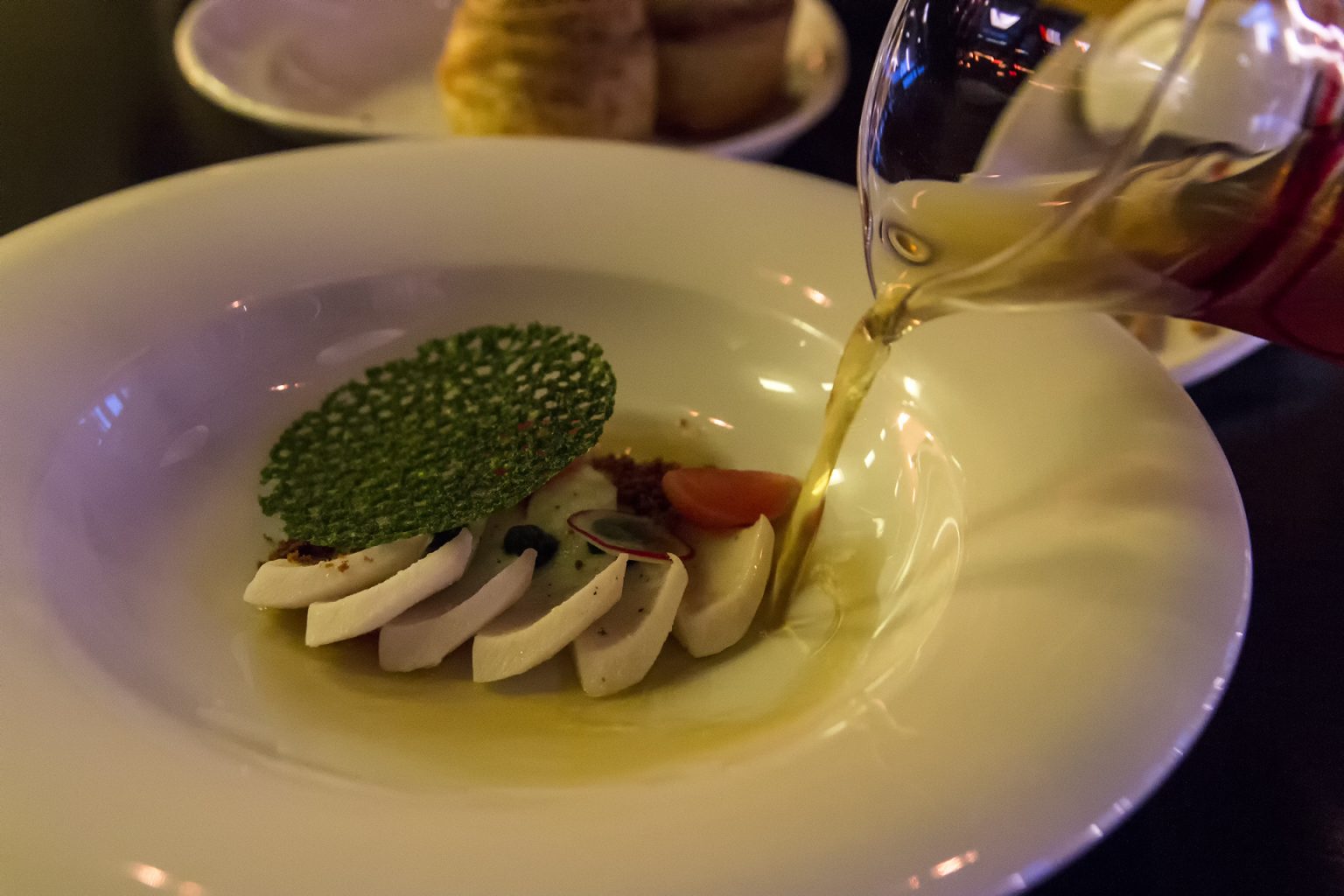 Brodo di prosciutto crudo, Andrea Berton, Milano