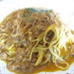 Tagliolini con ragù, Ratanà.