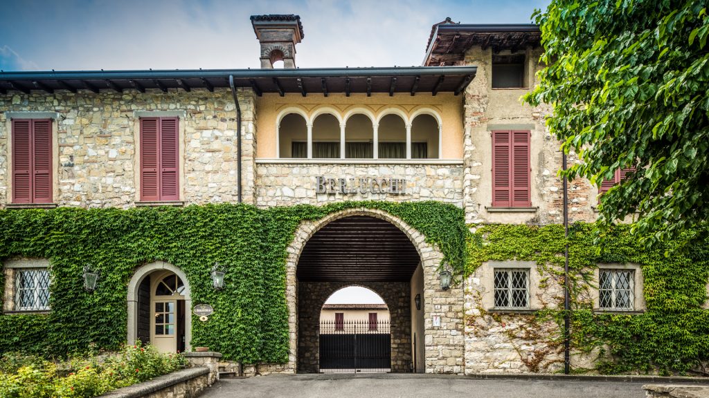 Berlucchi, Palazzo Lana