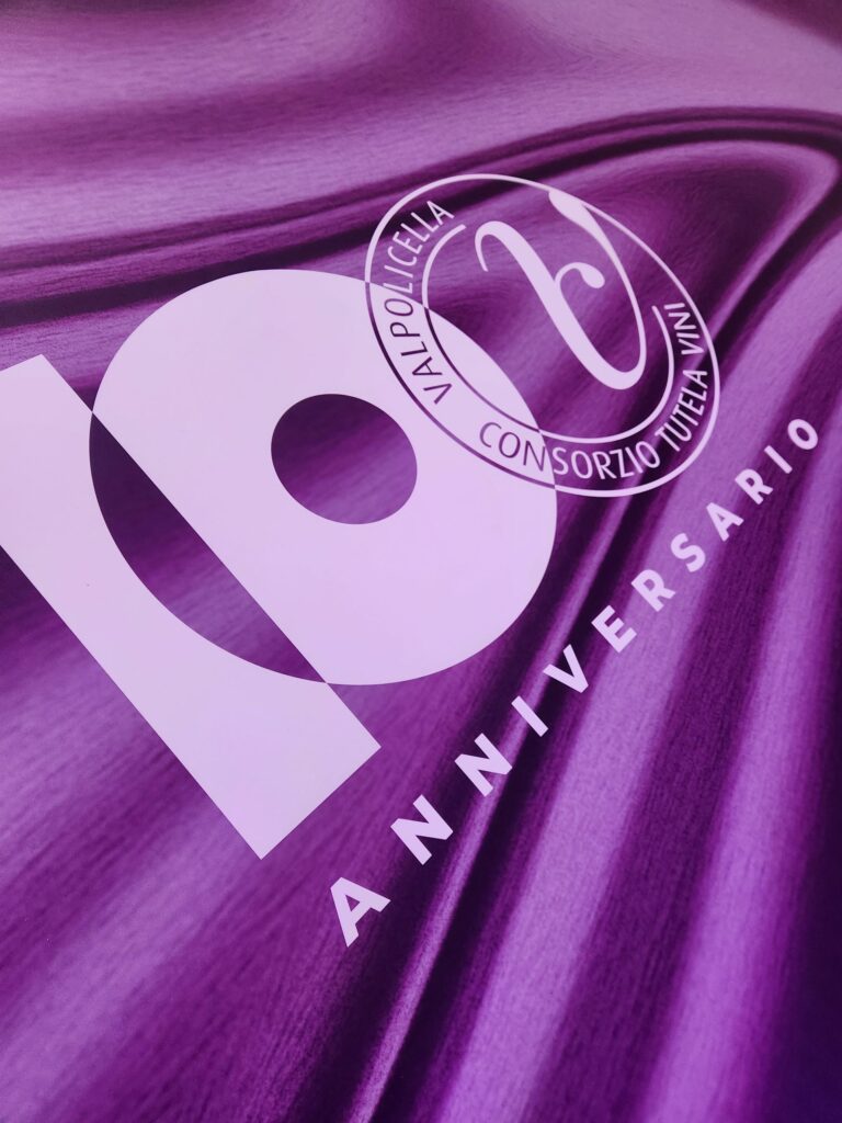 Il decimo anniversario del consorzio presentato all'Amarone Opera Prima 2025