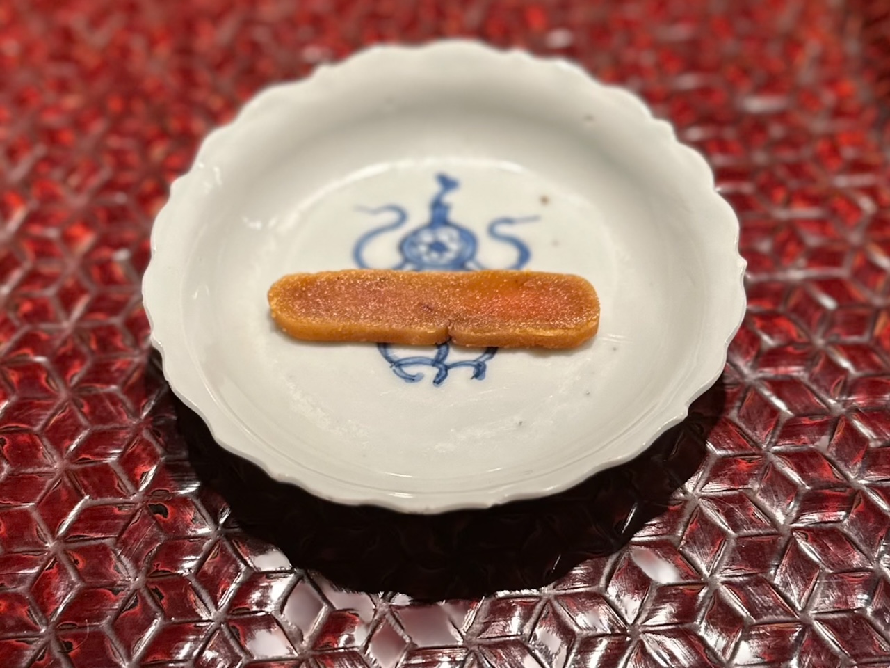Un assaggio di bottarga di tonno di Kiyama.