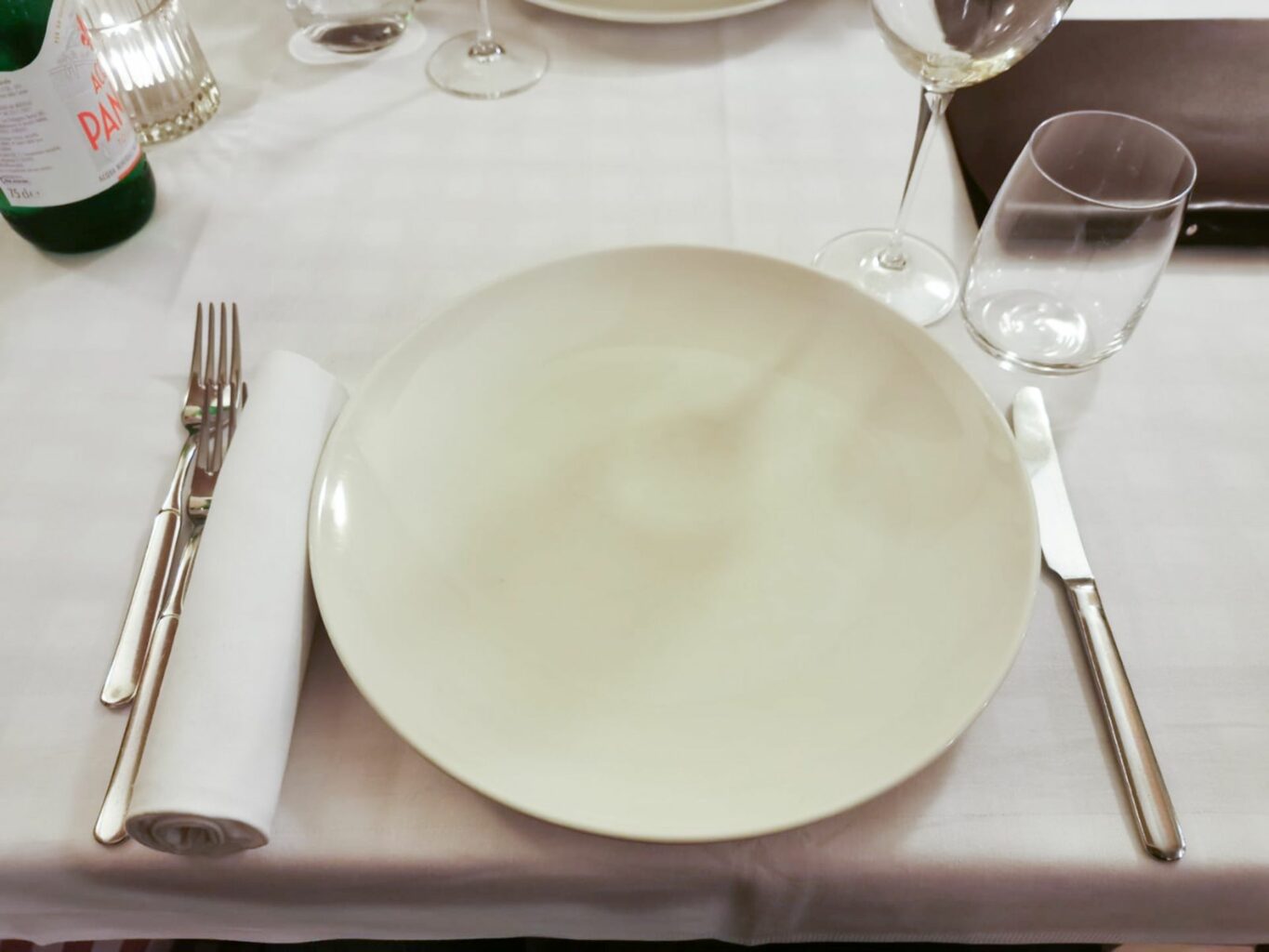 La mise en place della trattoria Ai Due Platani