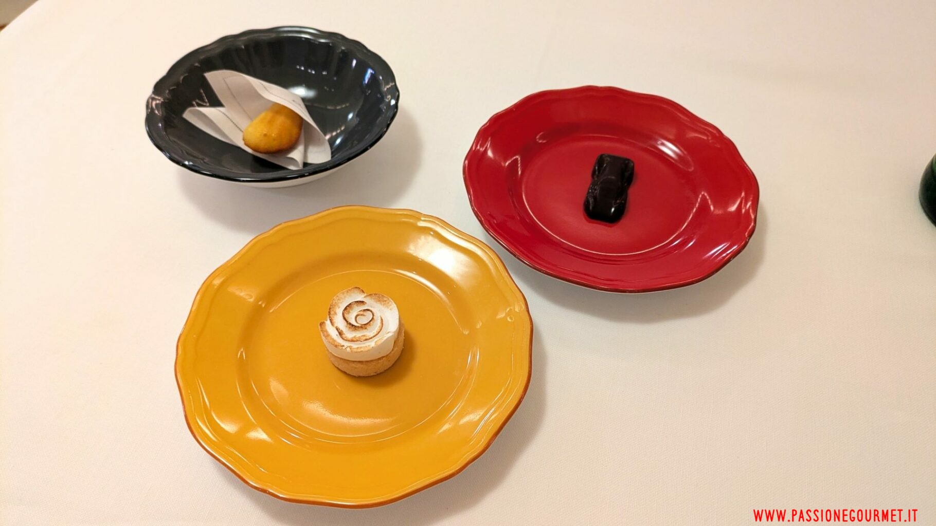 La Piccola pasticceria del ristorante Cavallino.