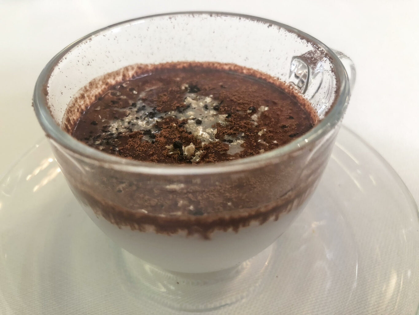 Latte di mandorla alcolico di “Adriatico” olio evo al tartufo bianco