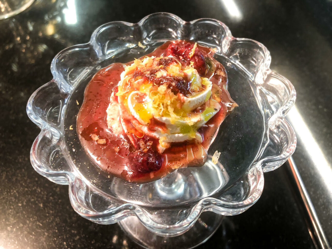 Panna di bufala del ristorante Piazzetta Milù.