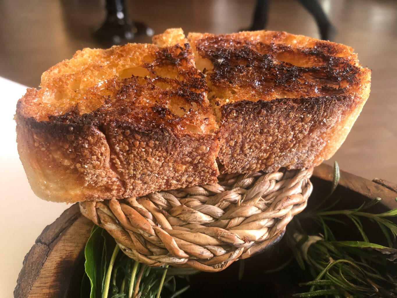 Pane cotto a legna