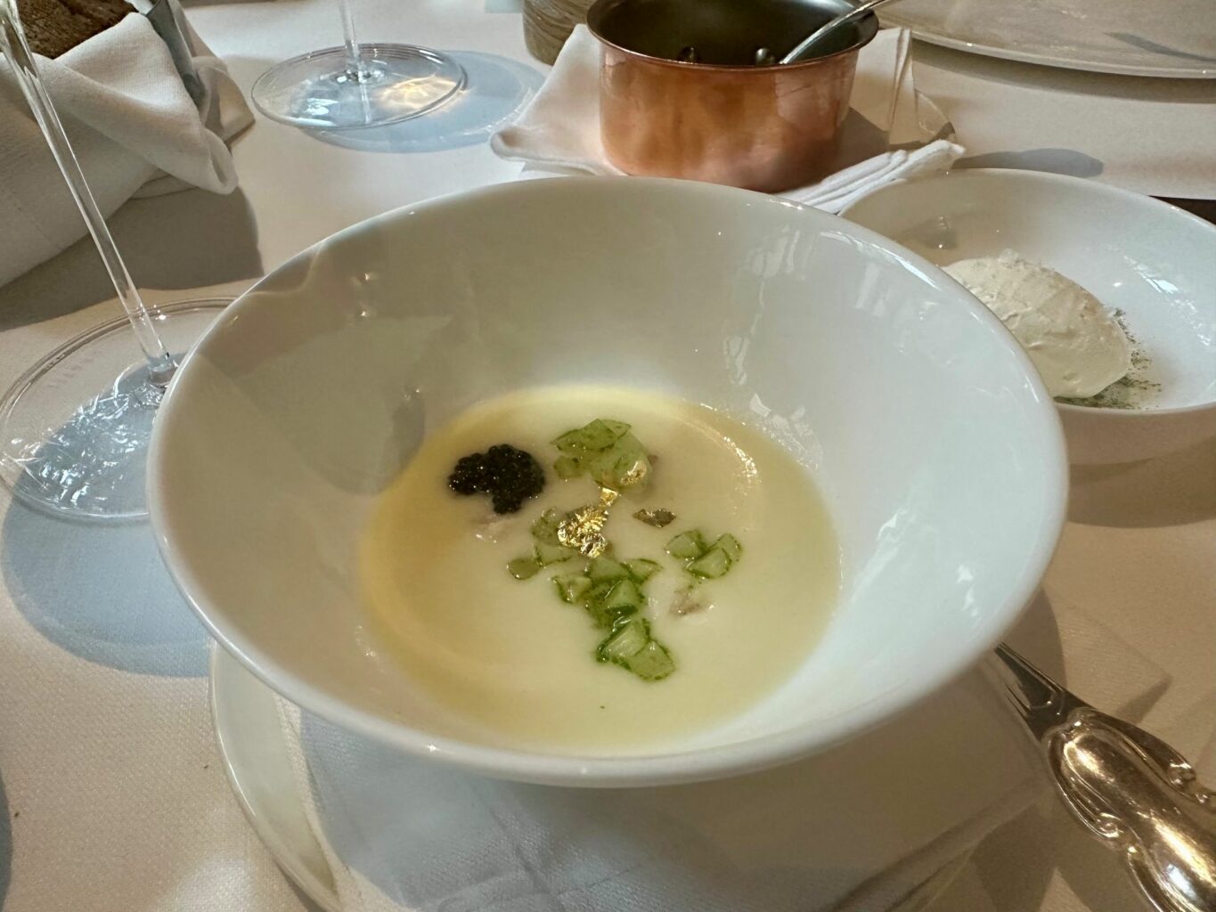 Zuppetta di asparago bianco.