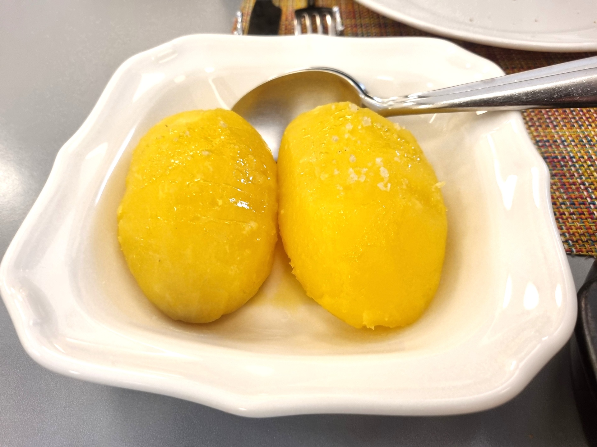 Patate bollite.