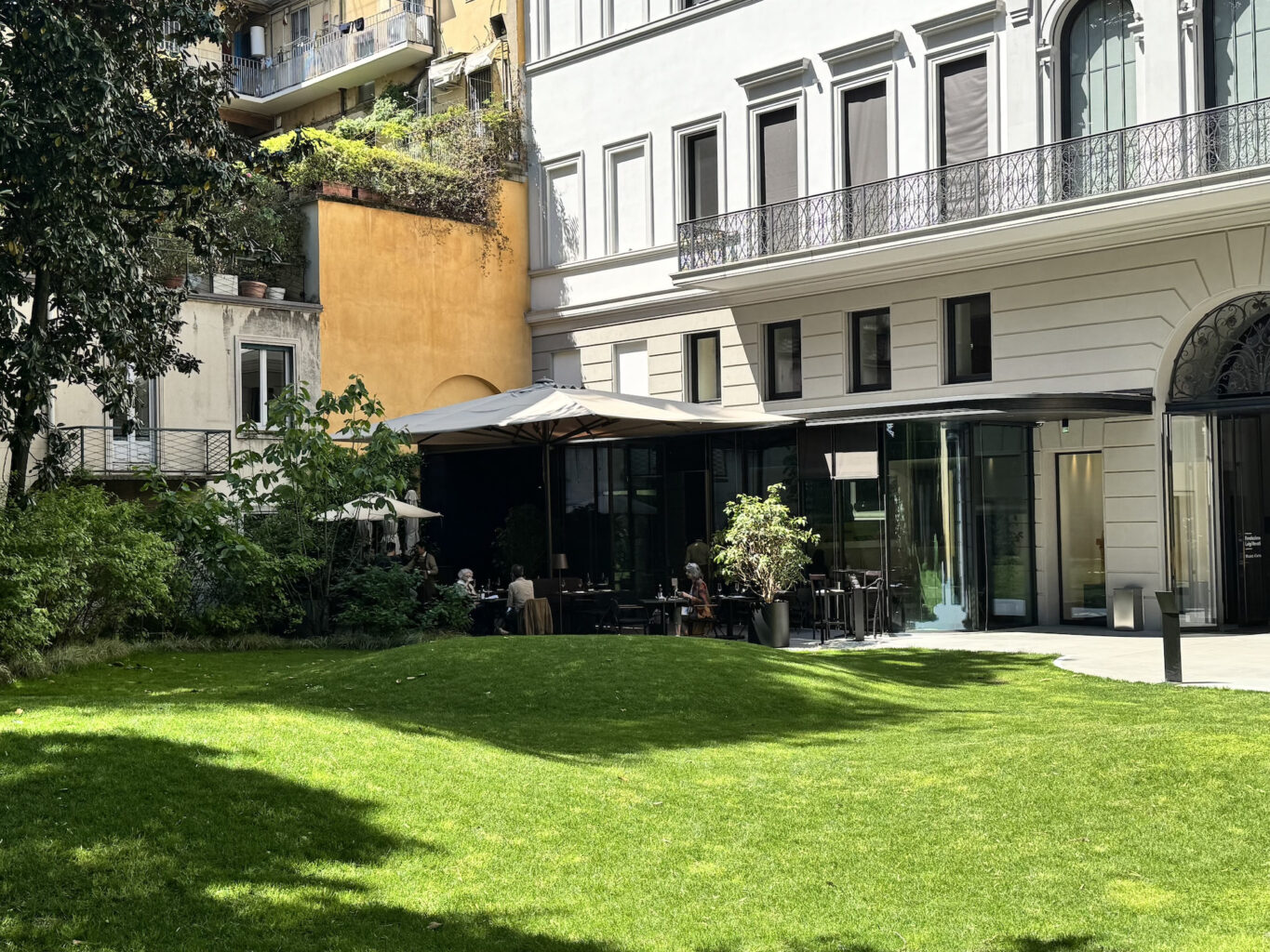 Il bistrot posto al piano terra.