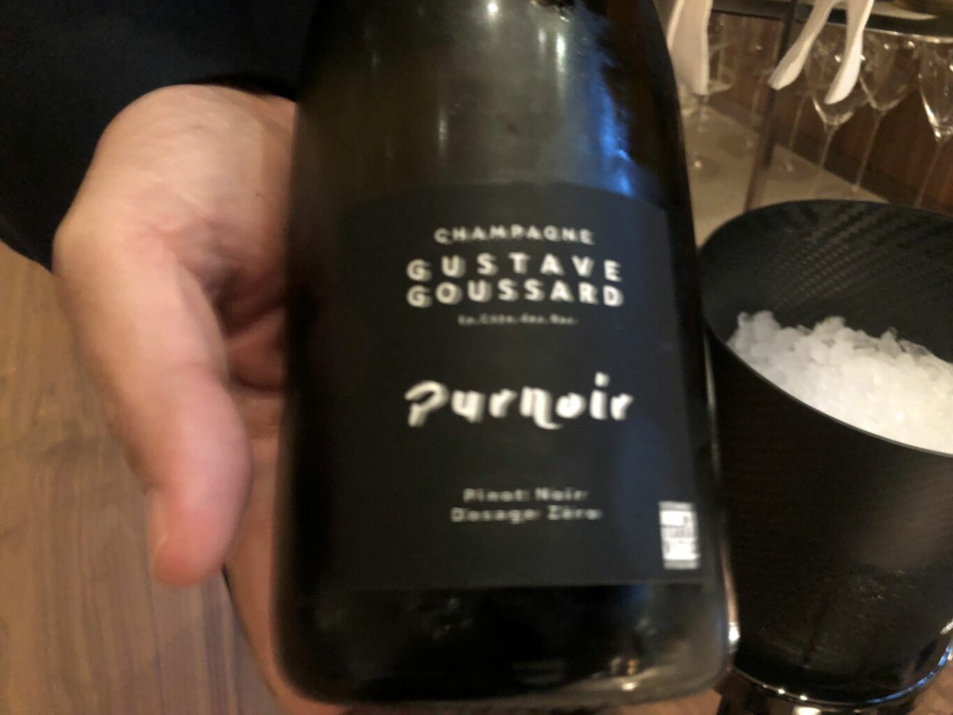 Un ottimo champagne degustato durante il pasto all'Iyo Restaurant.