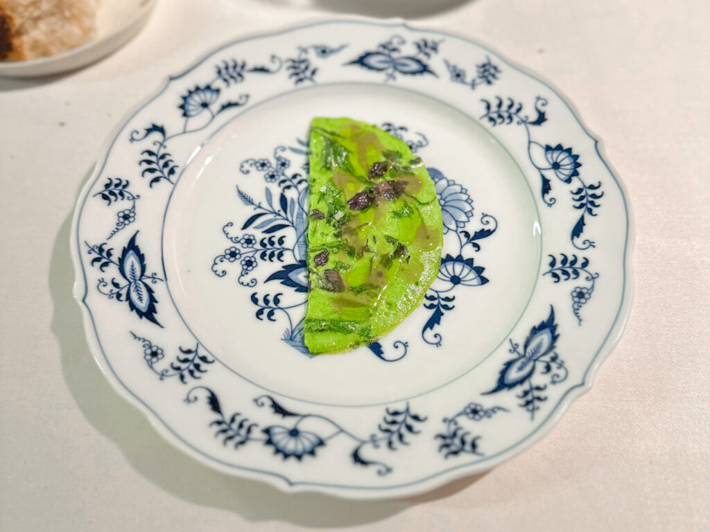 Omelette di albume alle erbe.