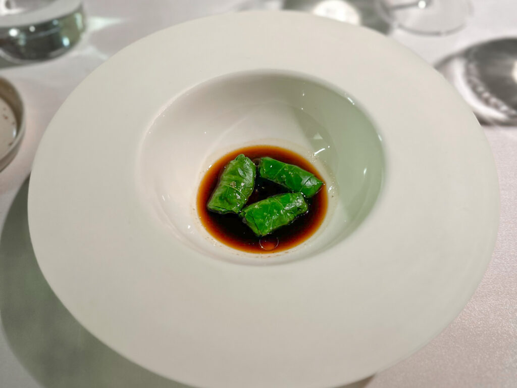 Estratto di sedano rapa, bieta e tartufo nero.