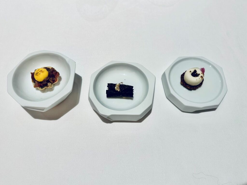 Amuse bouche del ristorante Atto di Vito Mollica.