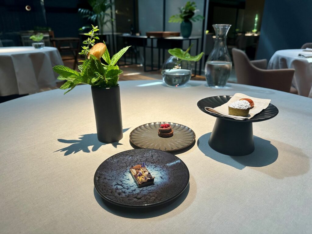 Piccola pasticceria dell'antica osteria cera.