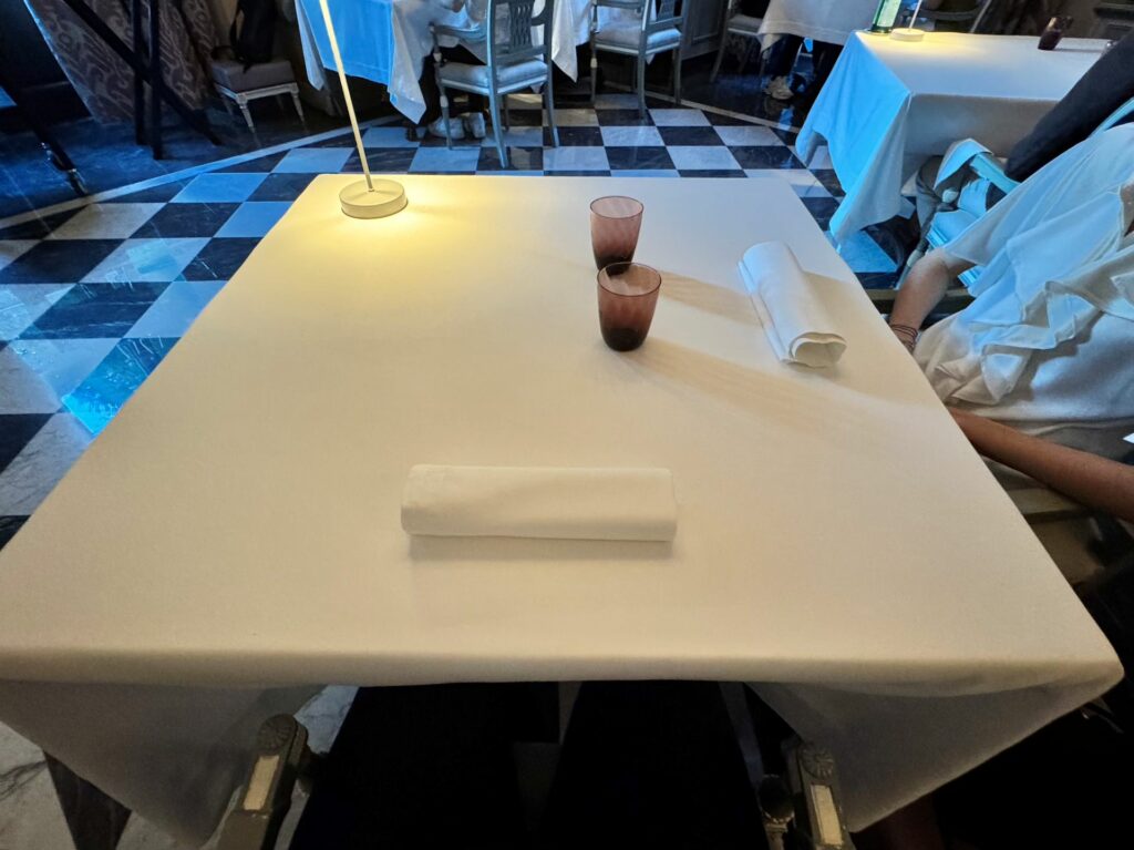 Mise en place de Il Palagio.