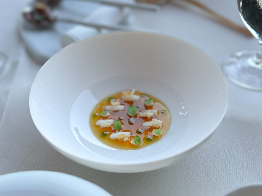 Gelatina di rombo, pomodoro arrostito, maionese alla nduja.