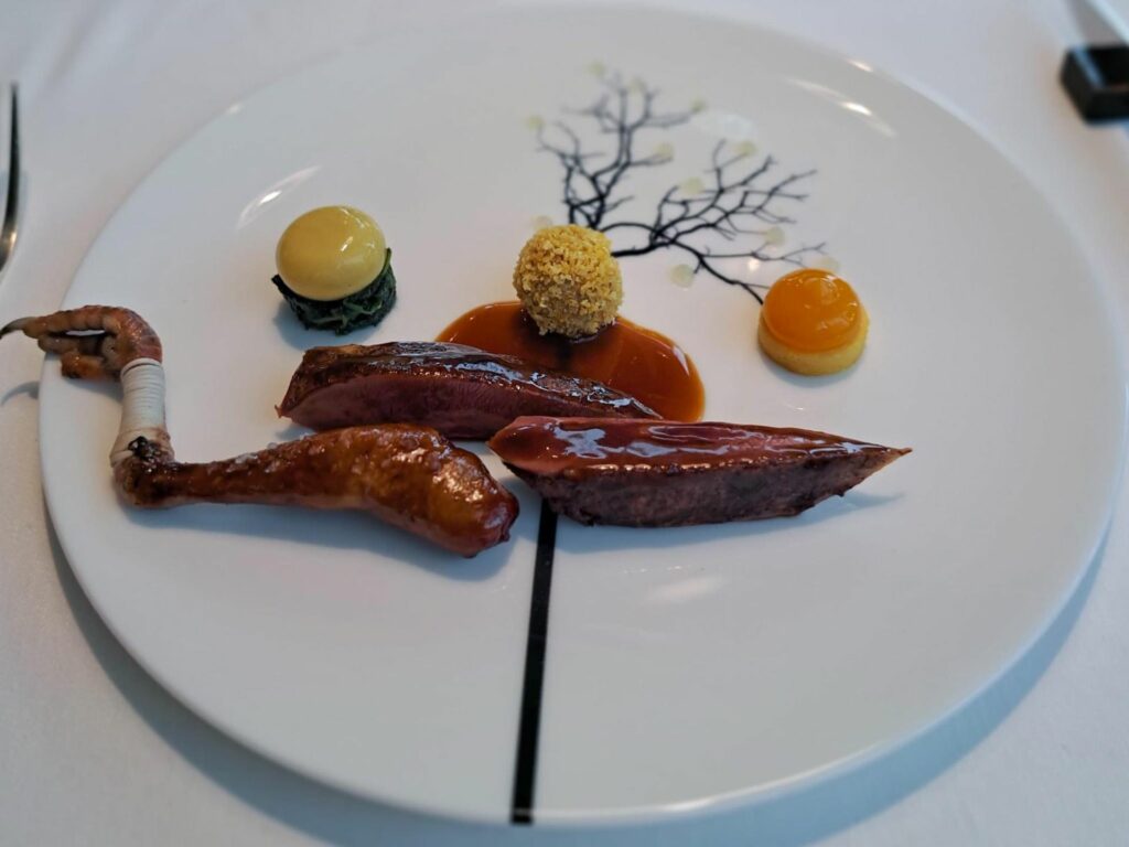 Piccione, curry giallo, mais, spinaci di Salvatore Morello