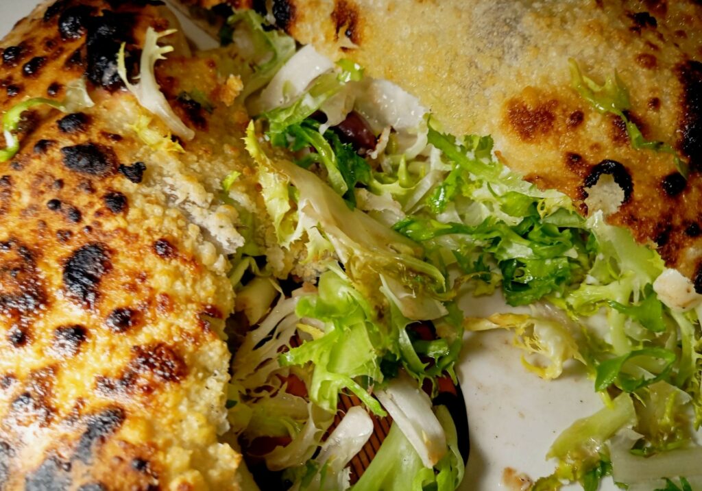 Il ripieno di scarola cruda.