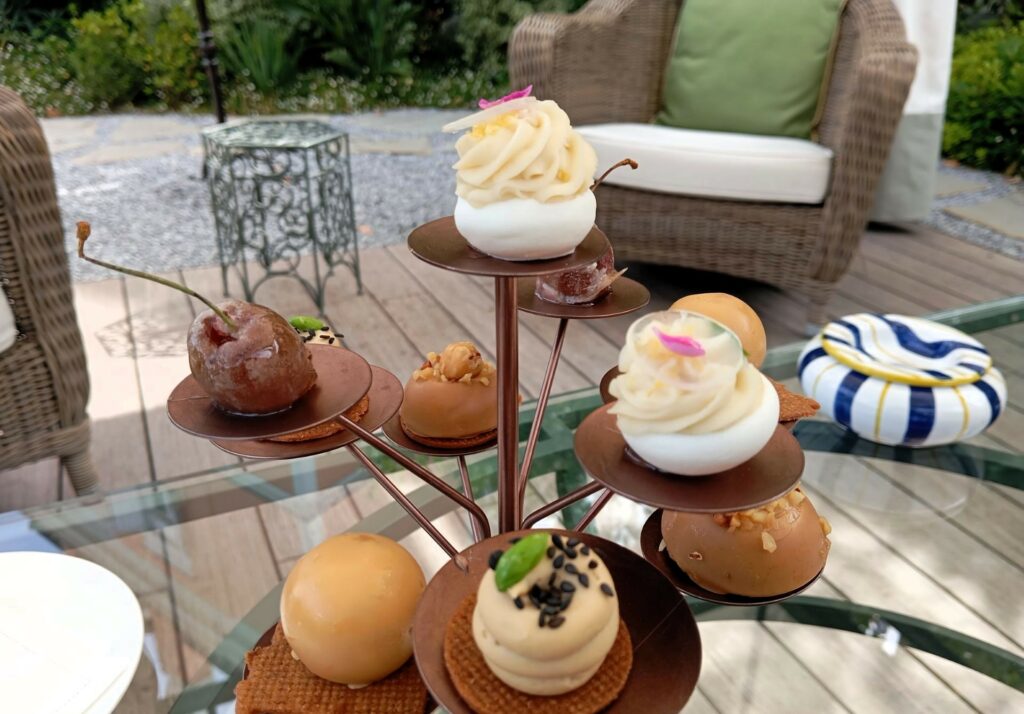 Piccola pasticceria del Ristorante Don Alfonso.