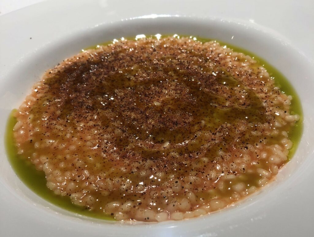 Risina, acqua di pomodoro, bergamotto, salvia.