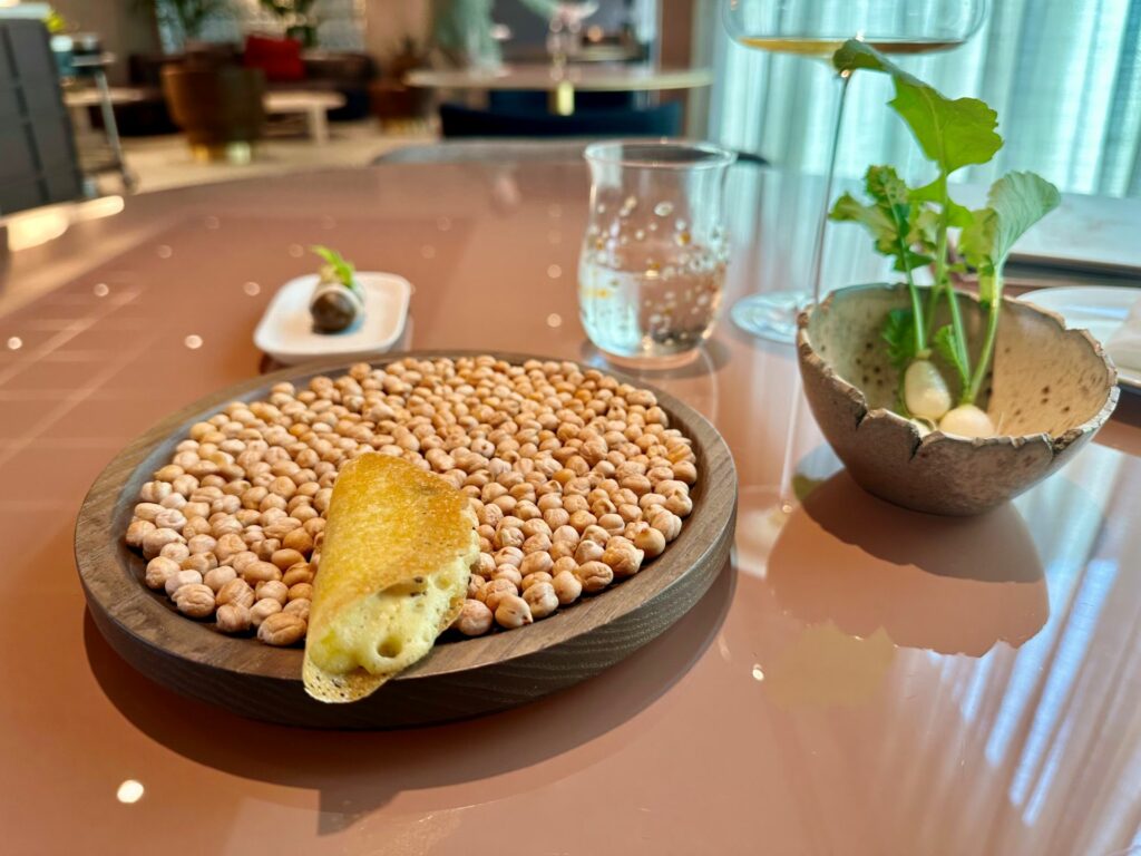Amuse bouche.