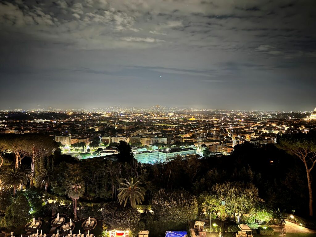 Altra panoramica sulla città dal ristorante La pergola