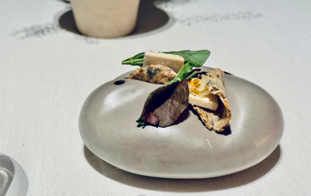 Tapas con ricotta infornata del ristorante la pergola