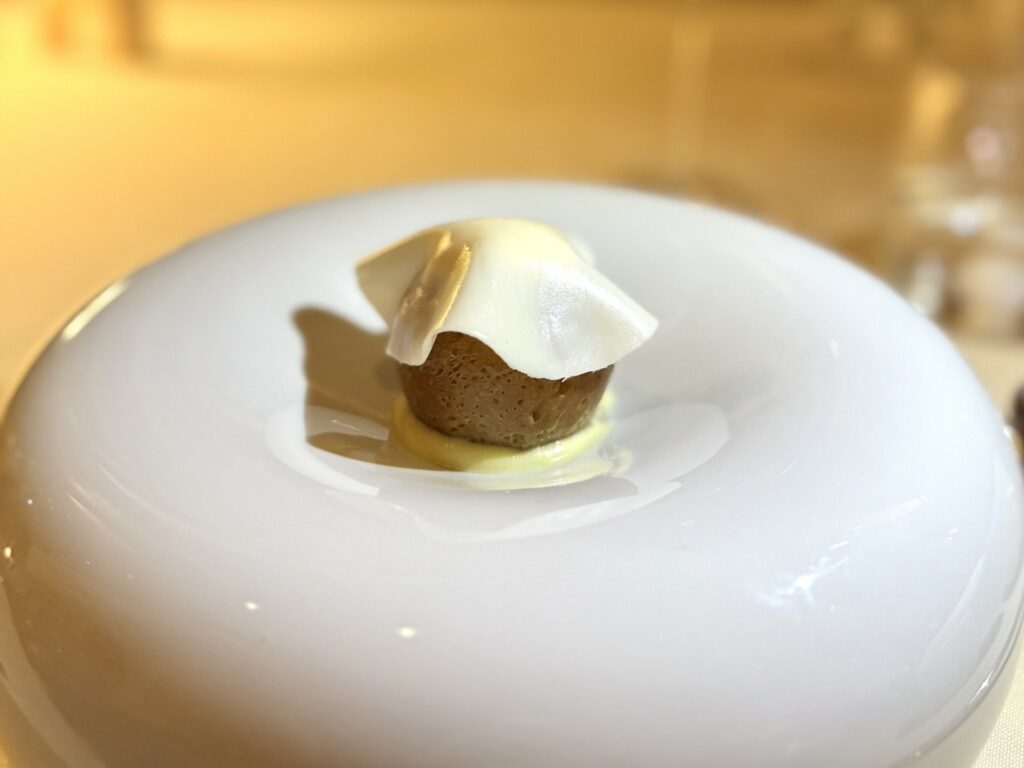 Babàmisù, spuma al cappuccino e cremoso al cioccolato fondente.