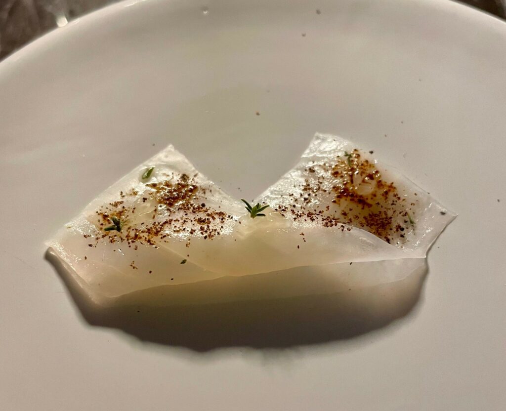 Seppia e Mandorla, Texture e sapori in equilibrio.