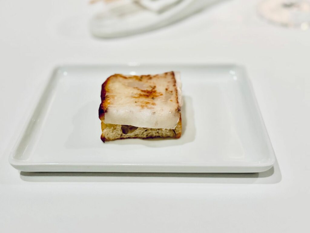 Focaccia, patate, lardo e rosmarino.