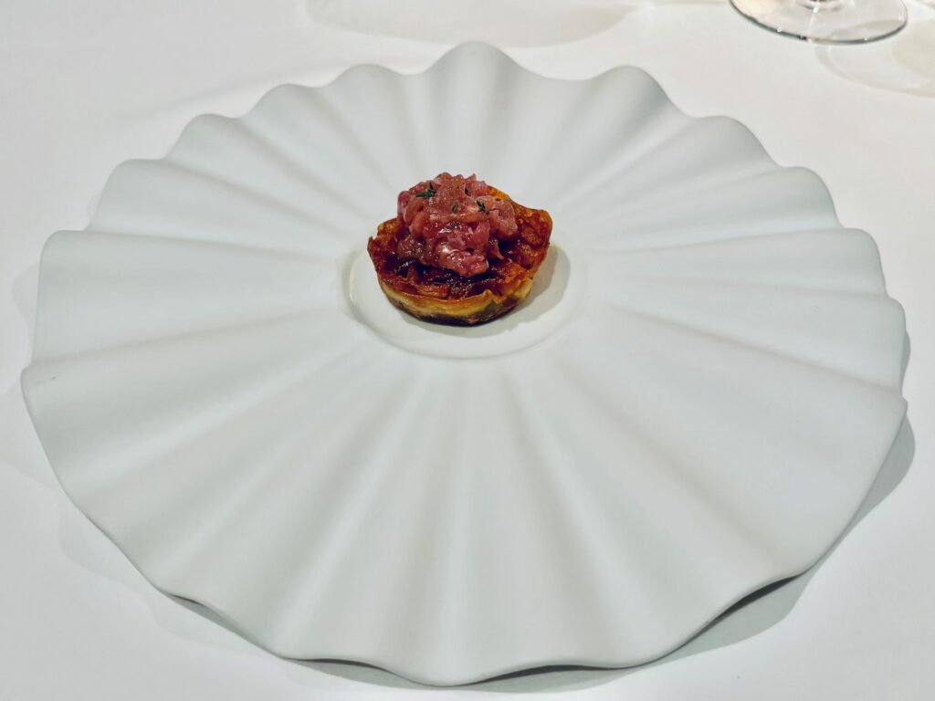 Agnello e patate dell'imàgo raccontato nella nostra recensione