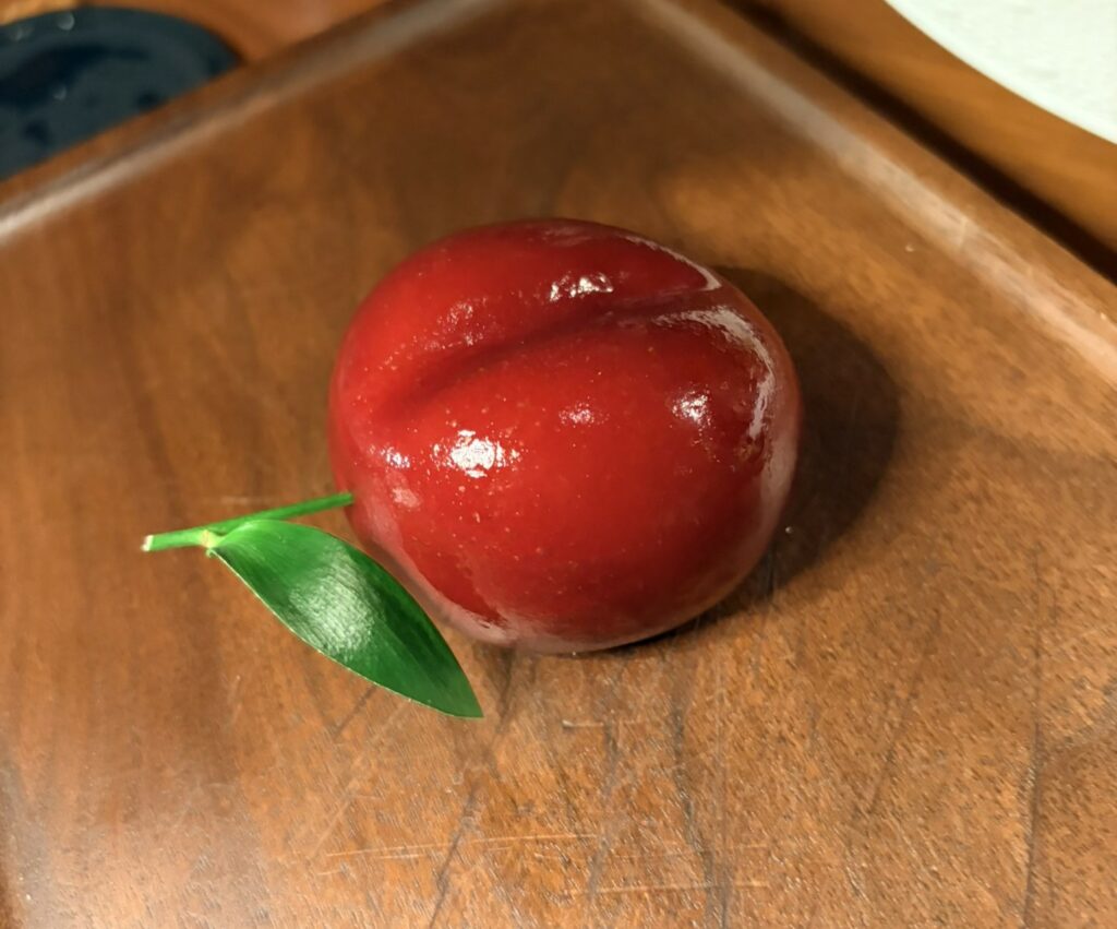 Plum Meat fruit: prugna, paté di fegatini di pollo e pane tostato.