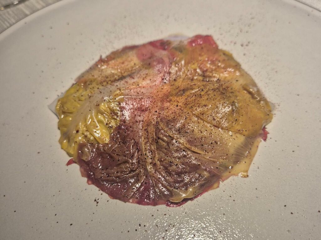 Radicchio, cervo, lardo nostrano e amarene sotto spirito