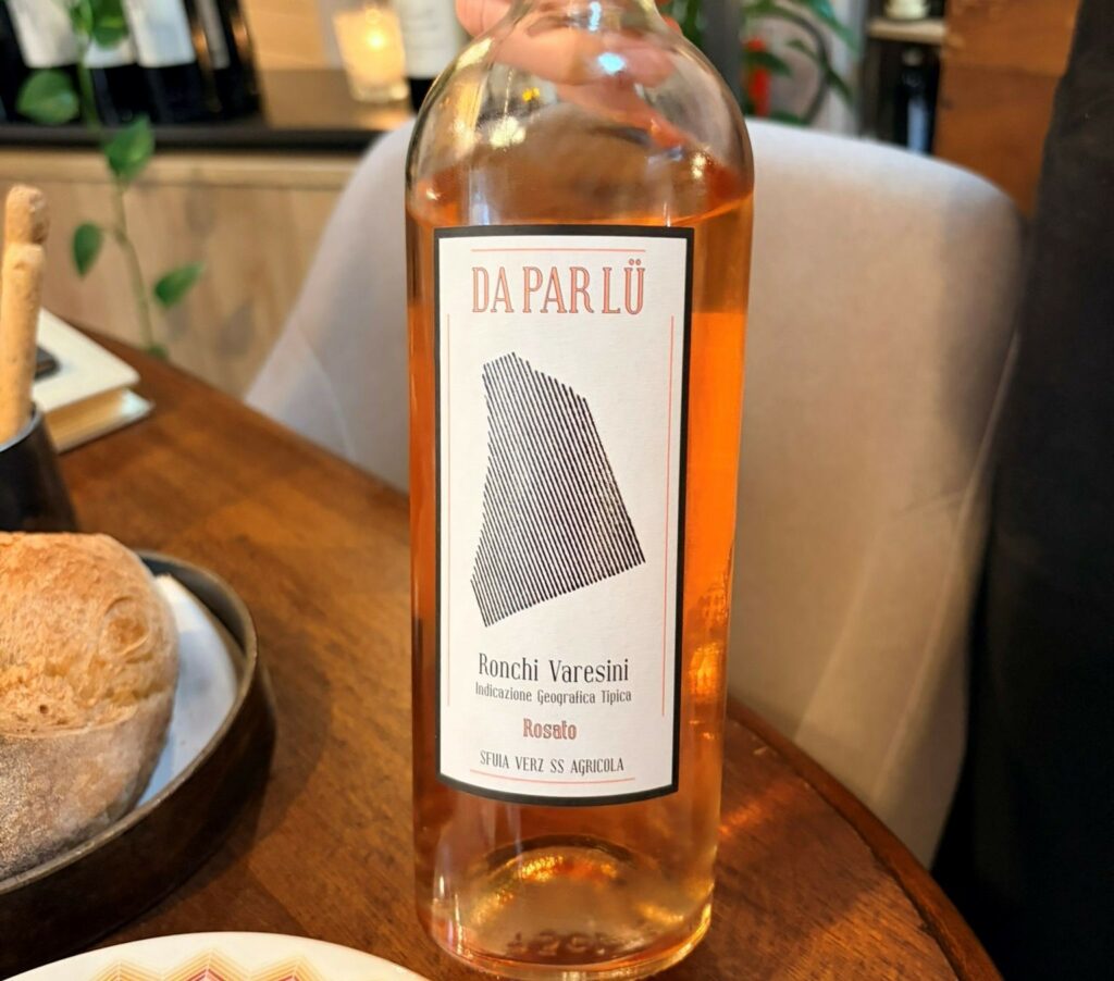 L'ottimo vino in accompagnamento.