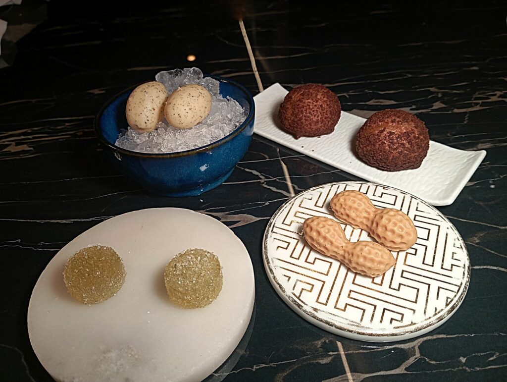 La piccola pasticceria.