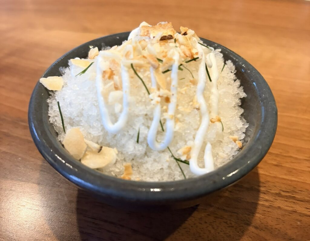 Kakigori, cocco e thai curry.