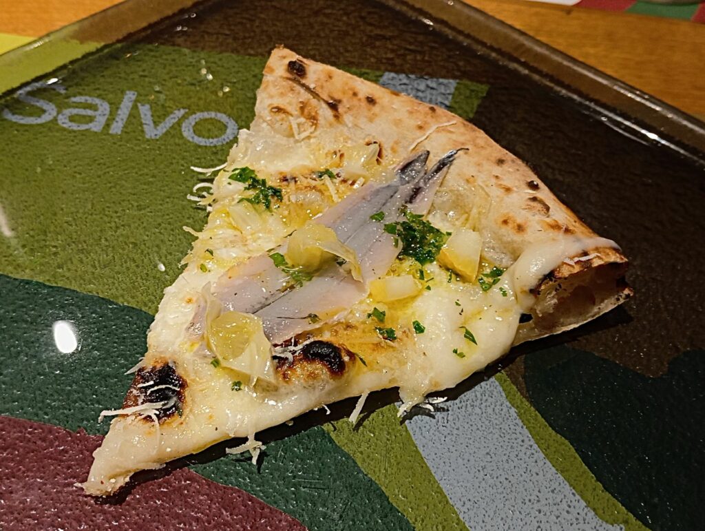 Costiera (Fiordlatte, alici marinate al Vermut, insalata di limoni e colatura di alici)