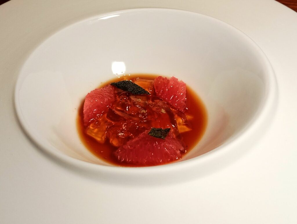 Pompelmo, chinotto e salvia