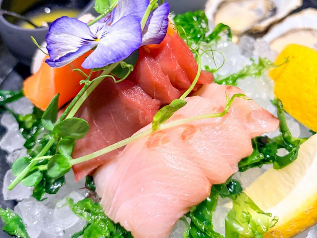 Salmone scozzese, tonno rosso del Mediterraneo e ricciola giapponese.