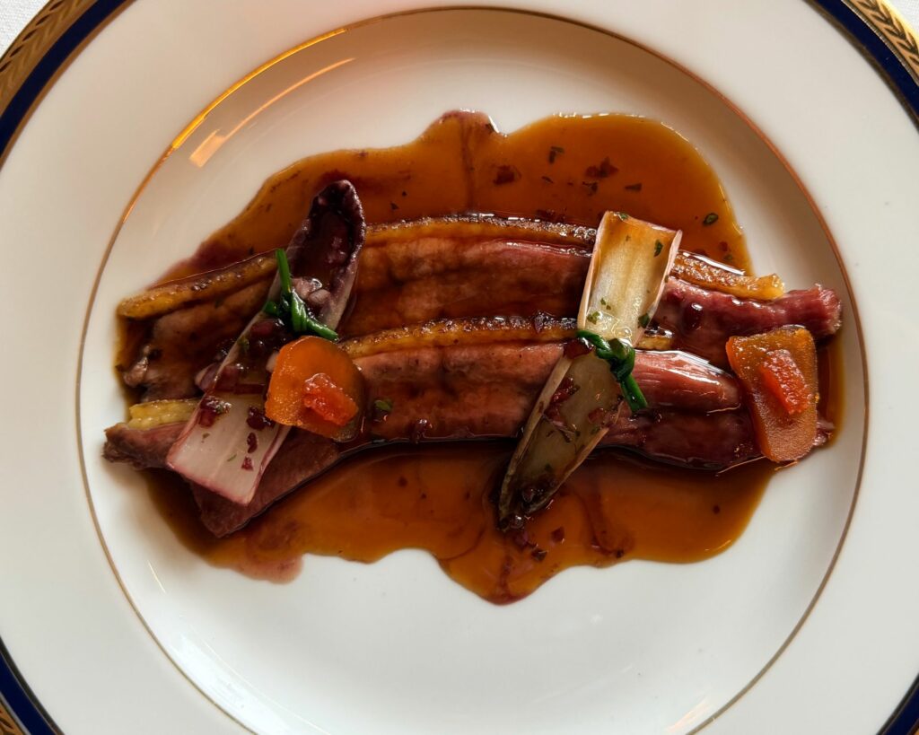 Anatra, bottarga, mela cotogna, indivia di Maison ruggieri