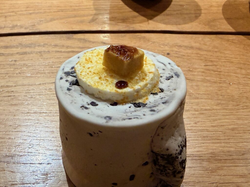 Mais ghiacciato, aceto balsamico 25 anni, meringa e sorbetto di mais tostato