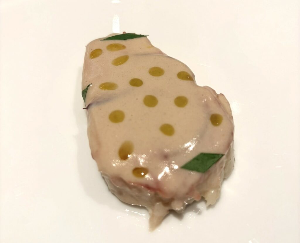 merluzzo, prugne e dragoncello