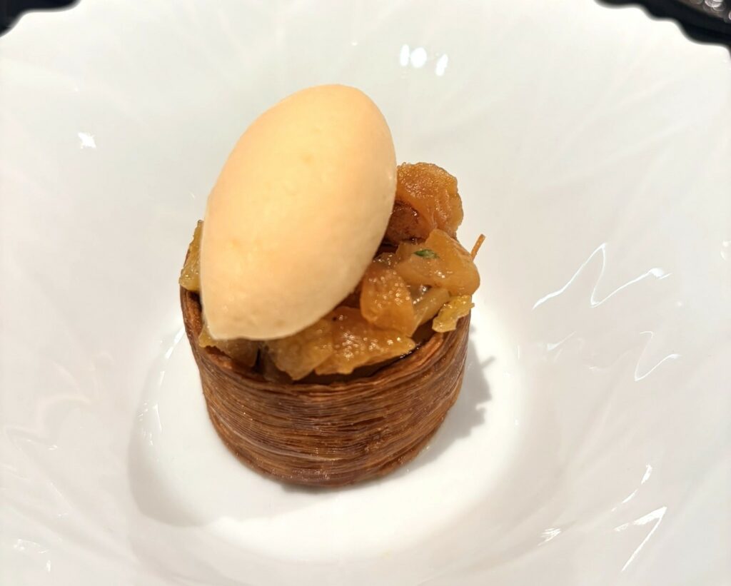 flan di albicocca al timo e aceto balsamico