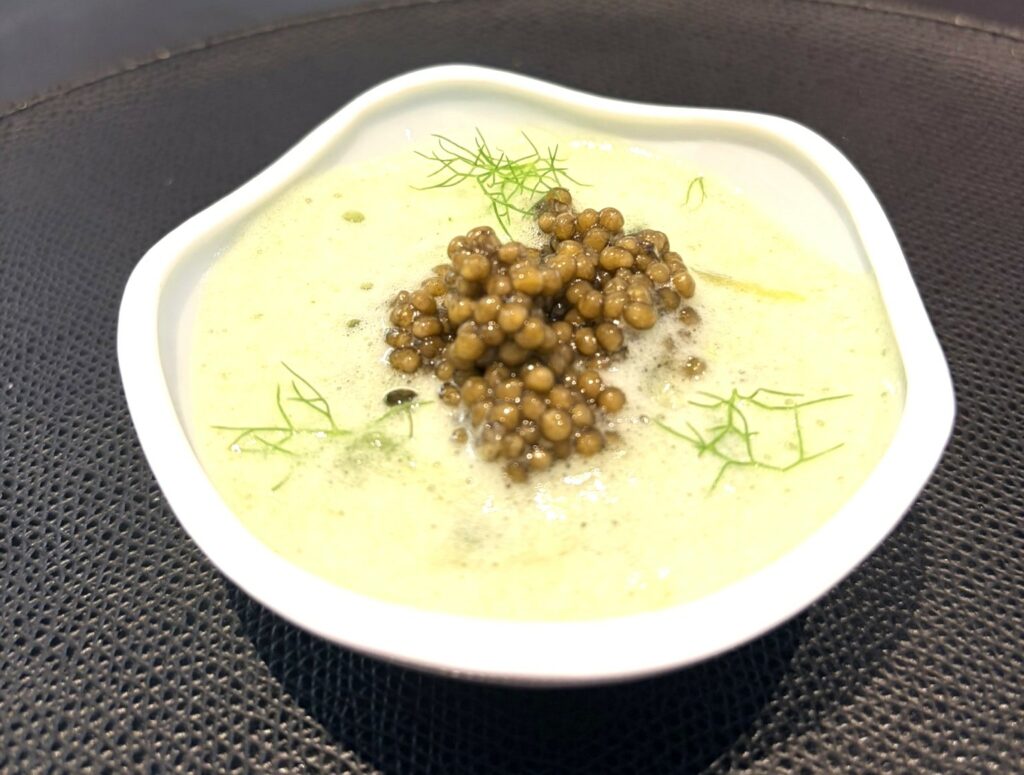 cetriolo panna acida e caviale del ristorante Imàgo