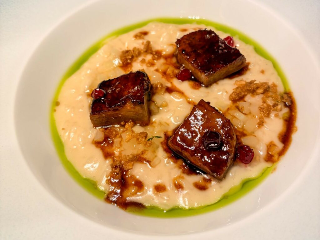 Risotto con sedano rapa, lingua di vitello e levistico di Da Vittorio a Brusaporto