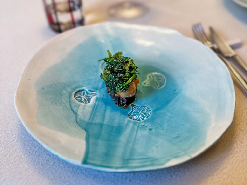 Rana, kiwi e spinaci di Contraste dello chef Perdomo