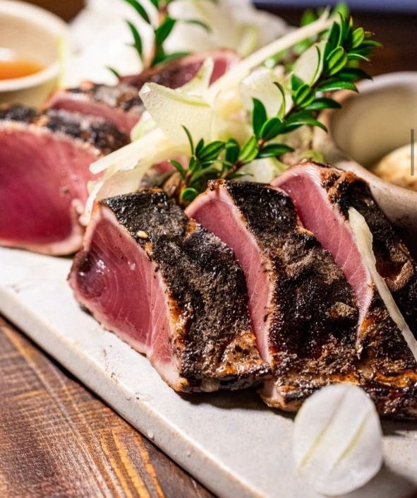 Katsuo no tataki.