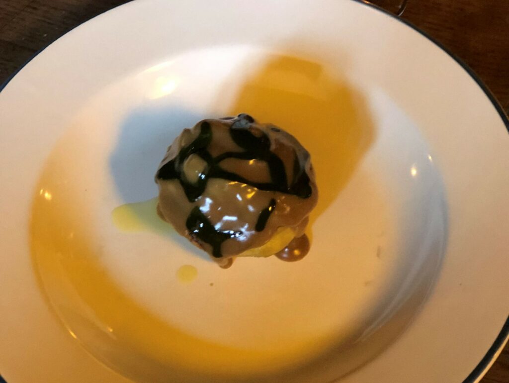 Carciofo arrostito, crema di pane e salvia, Miso di carciofo