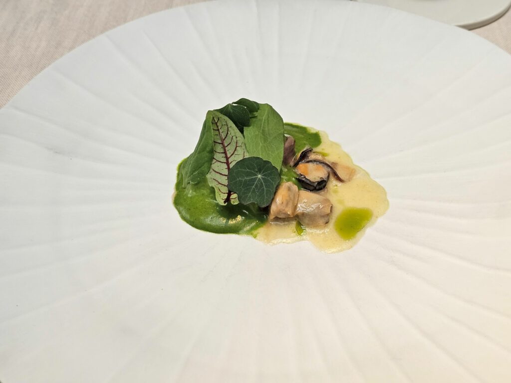 Capretto istriano, erbe di campo, cozze in scapece.